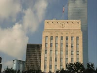Arlen Bank: Building Top